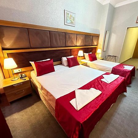 Turkiye Hotel Baku Bagian luar foto