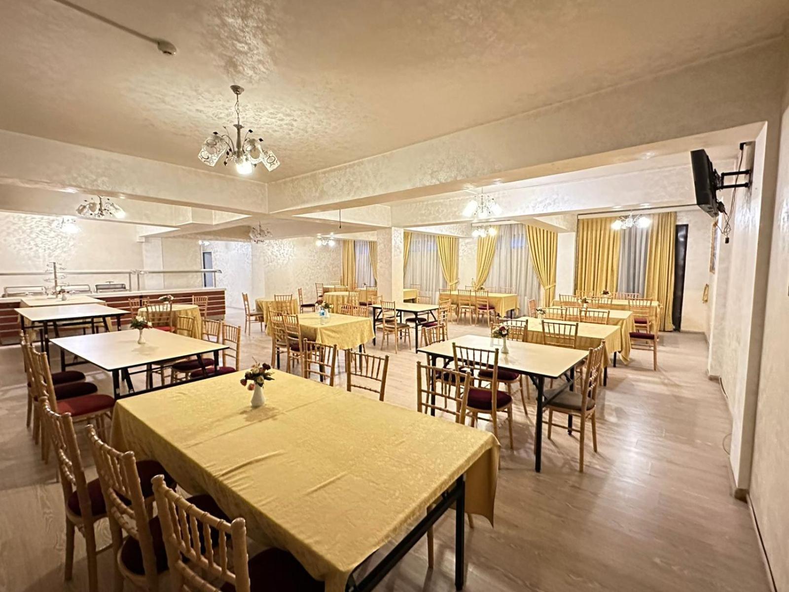 Turkiye Hotel Baku Bagian luar foto